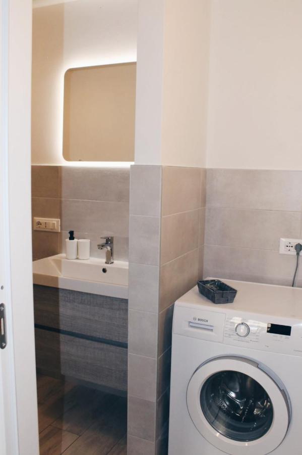 Yr Apartments Milan - Bocconi מראה חיצוני תמונה