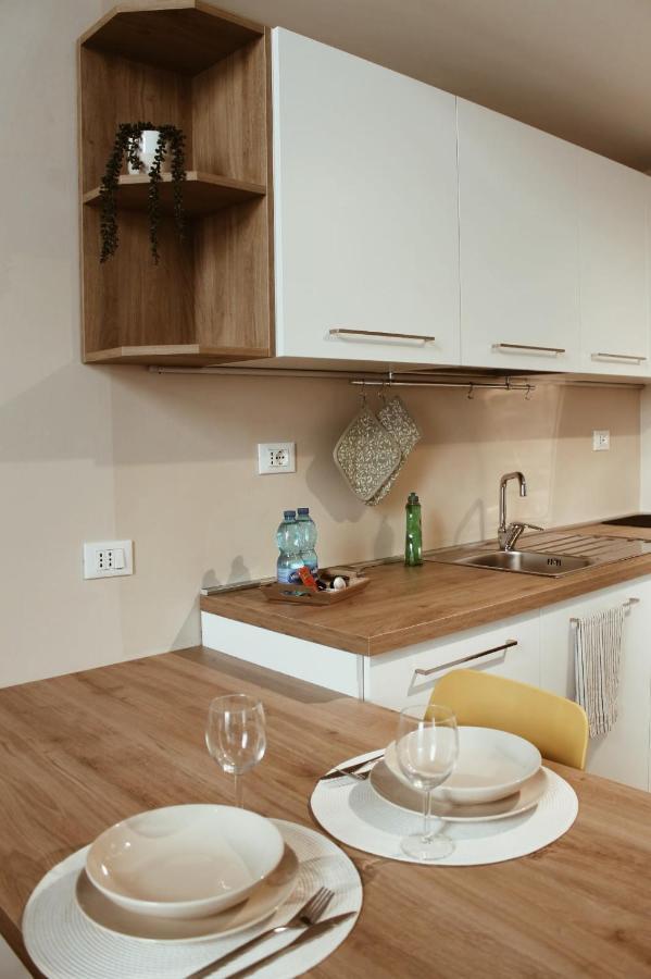 Yr Apartments Milan - Bocconi מראה חיצוני תמונה